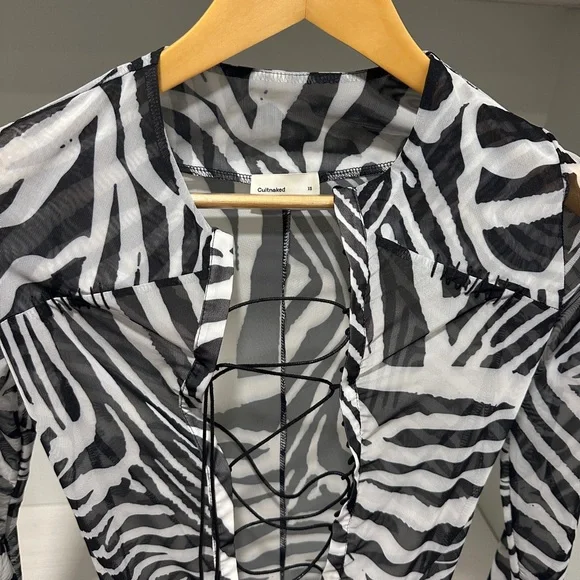 Leeloominai jumpsuit in Zebra CULTNAKED - Picture 2 of 6